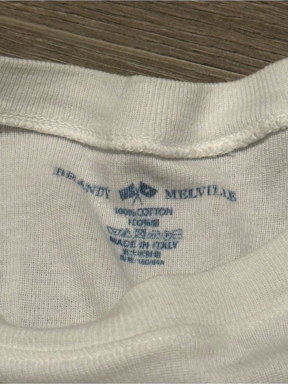 Brandy Melville 3/4 sleeve top
